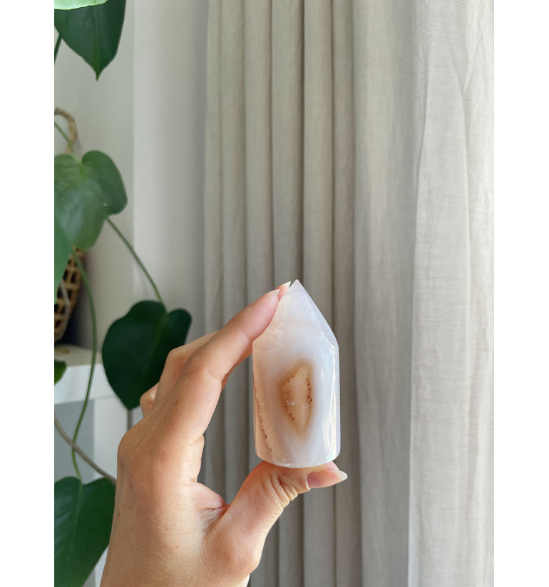 Cono de Ágata blanca-perla