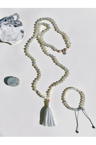 Full Moon Pulsera con Gemas naturales y Sándalo. Collar de meditación y yoga. 2