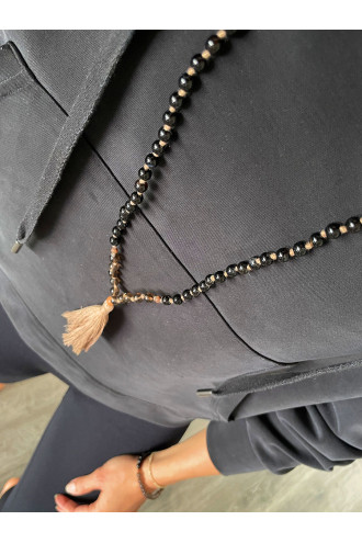 Light & Dark Mala con Gemas naturales y Sándalo. Collar de meditación y yoga. 2