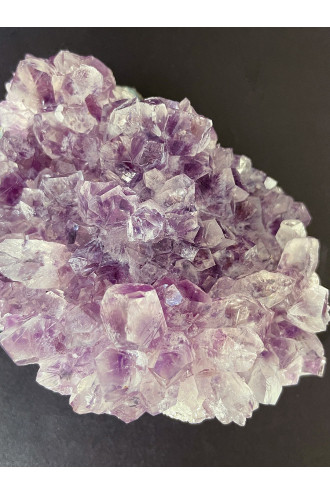 Drusa Amatista con flor para rodear de bienestar y amor tu hogar 2
