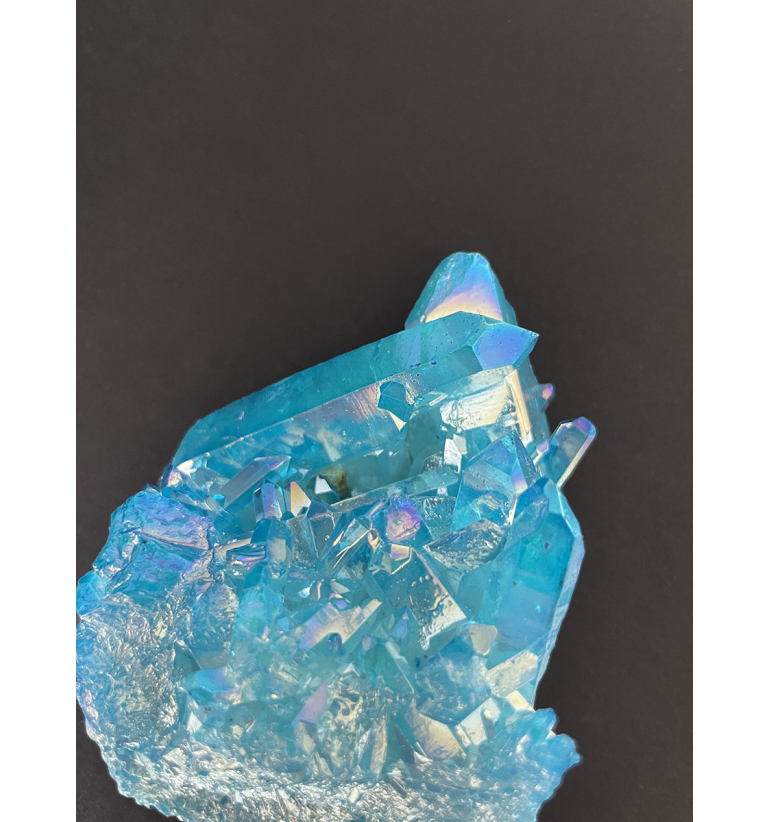 Conglomerado Generador de Cuarzo Aqua...