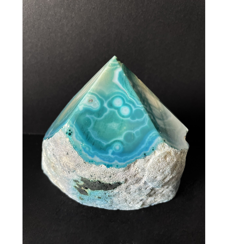 Punta semipulida Ágata verdemar 755gr