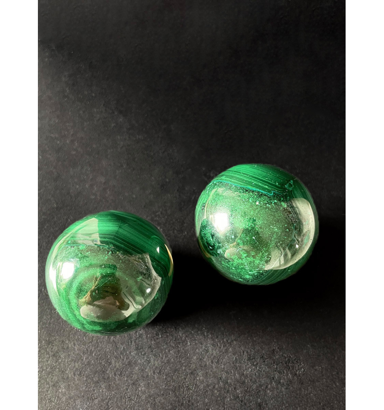 Esfera de Malaquita (285-319gr)