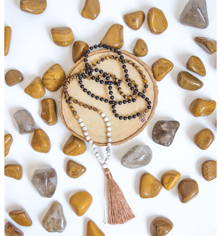 Be Fierce Mala con Gemas naturales y Rudraksha