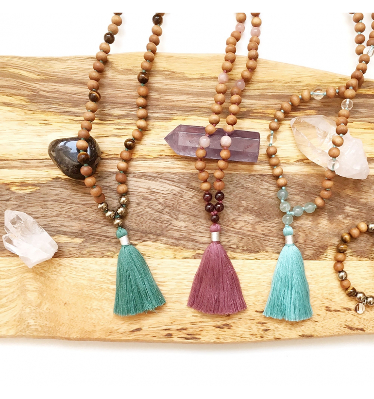 Talisman Abundance Mala con Gemas naturales y Sándalo