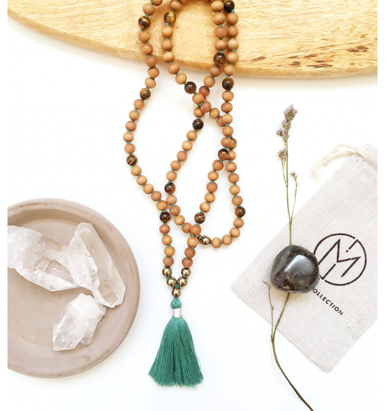 Talisman Abundance Mala con Gemas naturales y Sándalo