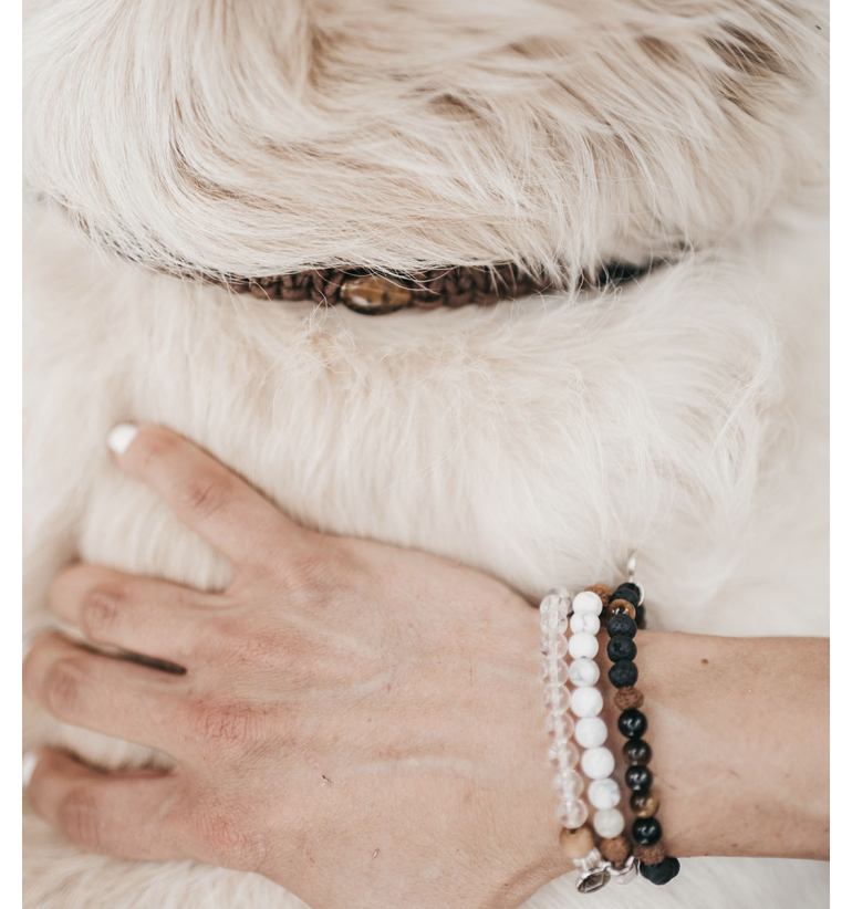 Collares artesanos de Gemas naturales para nuestros fieles amigos