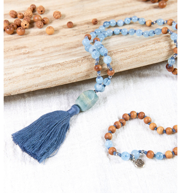 Aura Mala con Gemas naturales y Sándalo