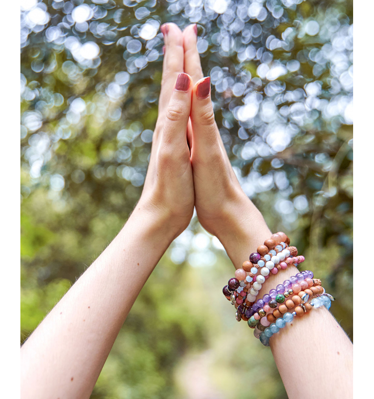 Fauna Pulsera con Gemas naturales y Rudraksha
