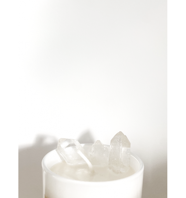 Vela de Soja y Cuarzo cristal: Espiritualidad y Paz