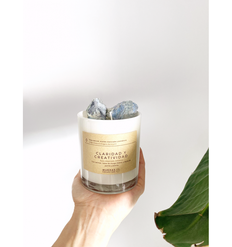 Vela de Soja y Larimar: Claridad y creatividad