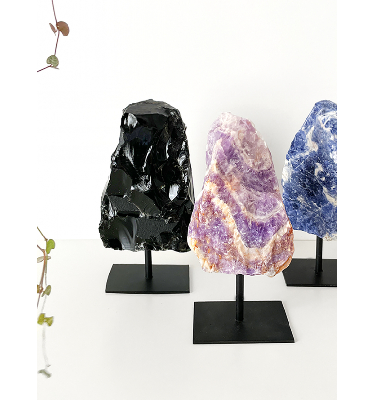 Amatista chevron en bruto con peana 1kg