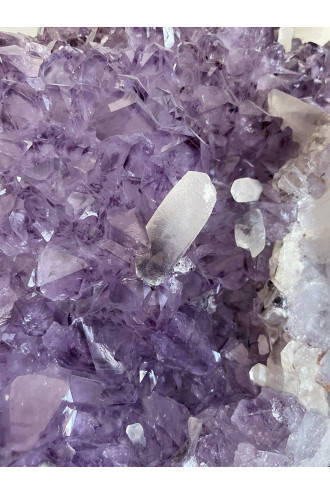 Mesa Geoda de Amatista natural. Equilibrio y armonía para nuestro hogar 2